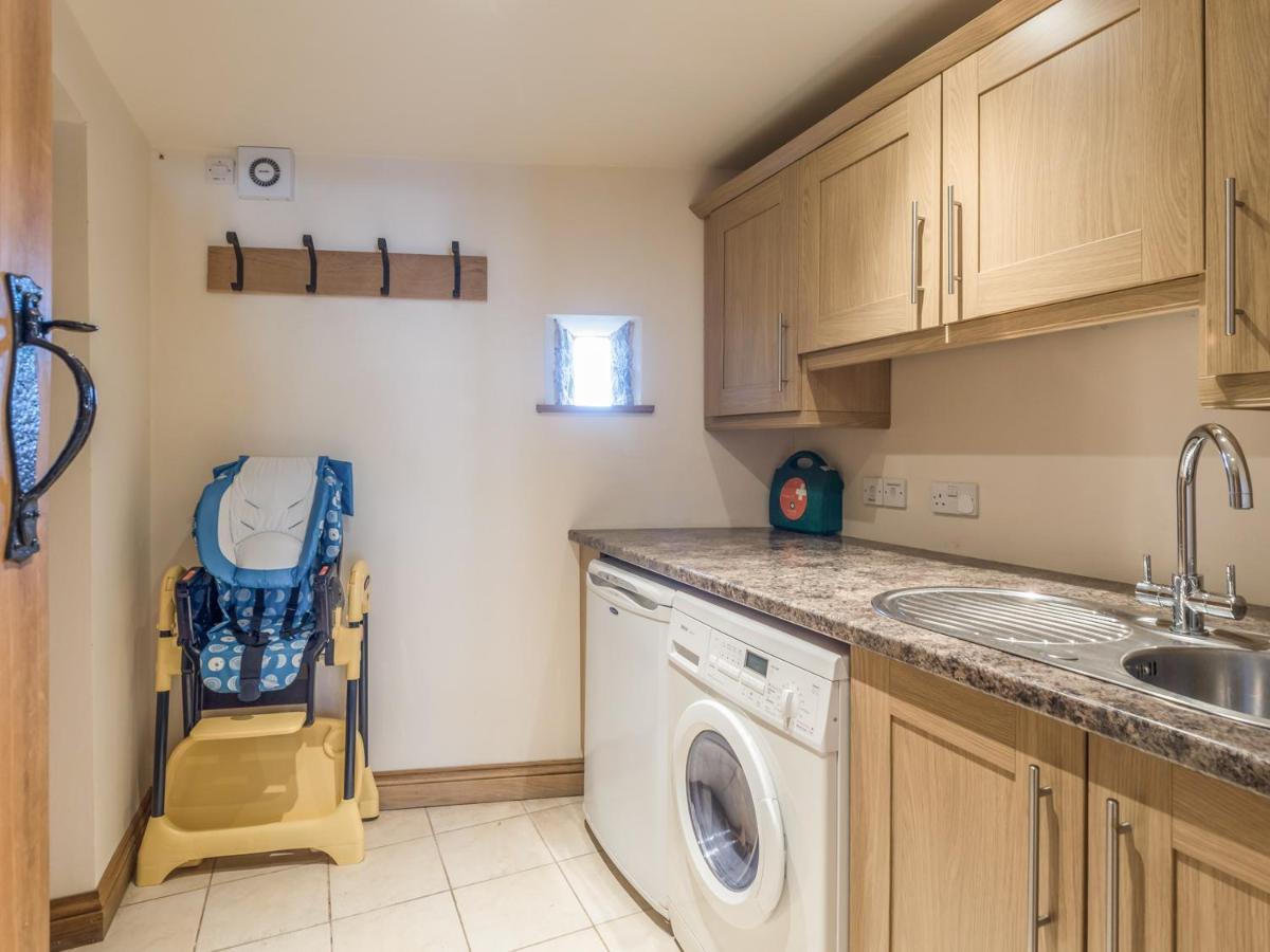 Glebe Barn Villa Caynham ภายนอก รูปภาพ