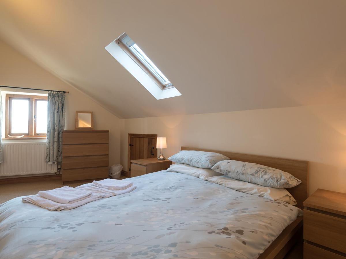 Glebe Barn Villa Caynham ภายนอก รูปภาพ